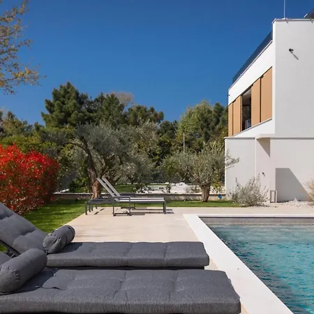 Tranquilla By Guide