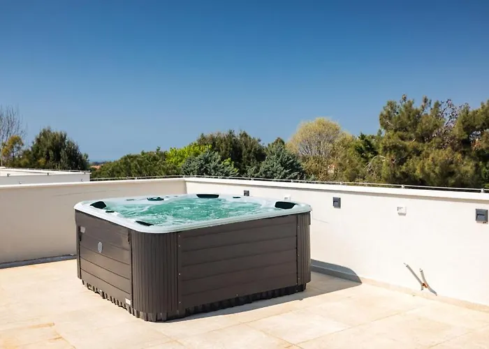 Tranquilla By Guide *